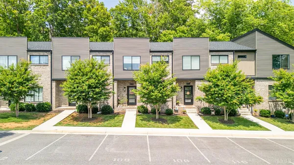 $309,000 | 106 Zentry Place, Lynchburg, VA 24502