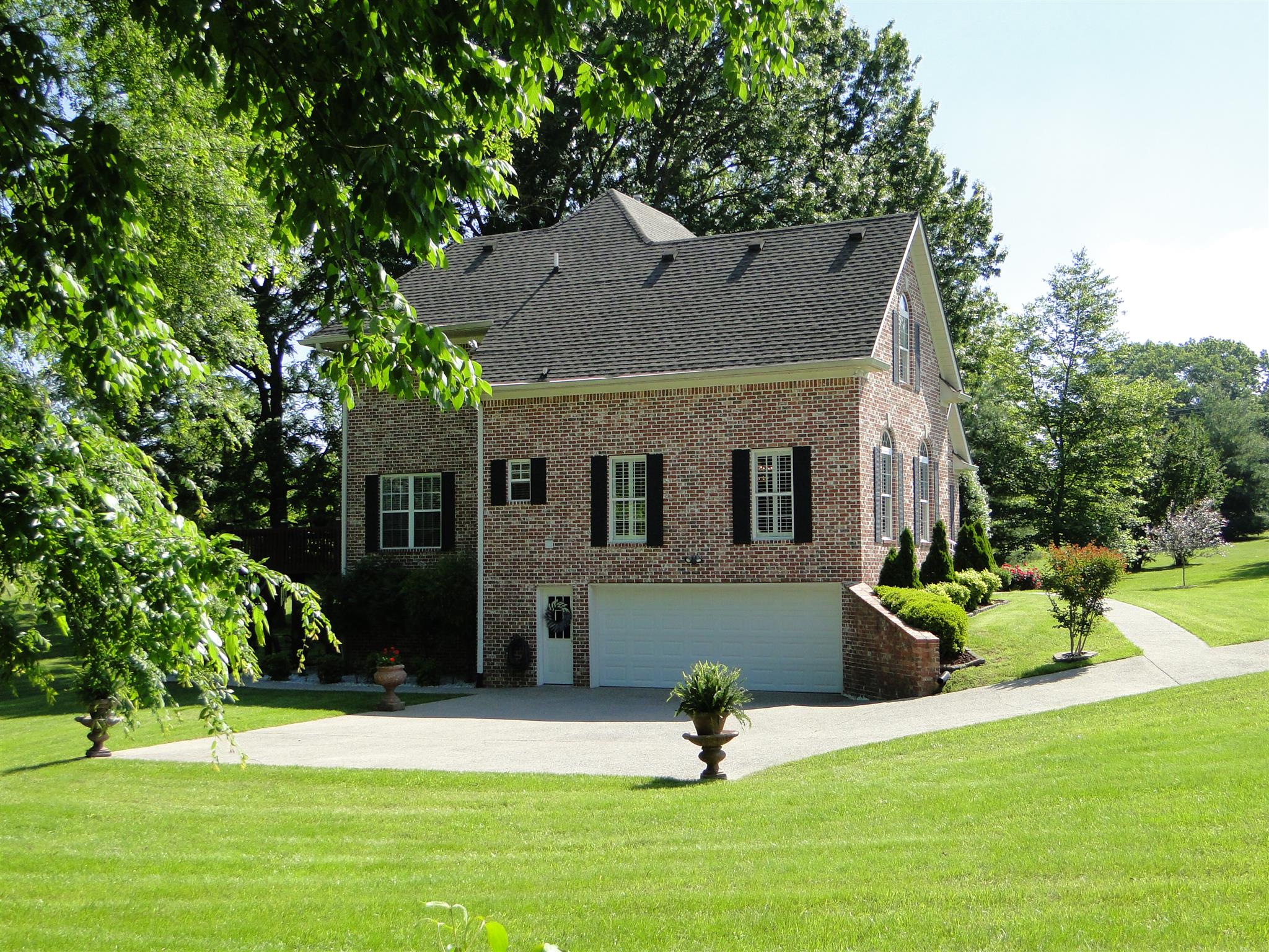 2260 Harlan Road Columbia, TN 38401 - Photo 26 of 29 Gallery Image 26