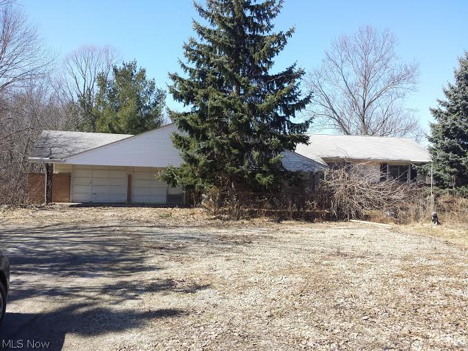 5592 Akron Cleveland Road Hudson, OH 44236 - Photo 1 of 8 Gallery Image 1