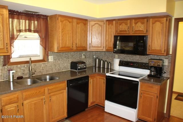 426 Stock Farm Road Lake Ariel, PA 18436 - Photo 8 of 25