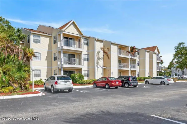 $268,000 | 650 Island Club, Unit 142, Satellite Beach, FL 32937