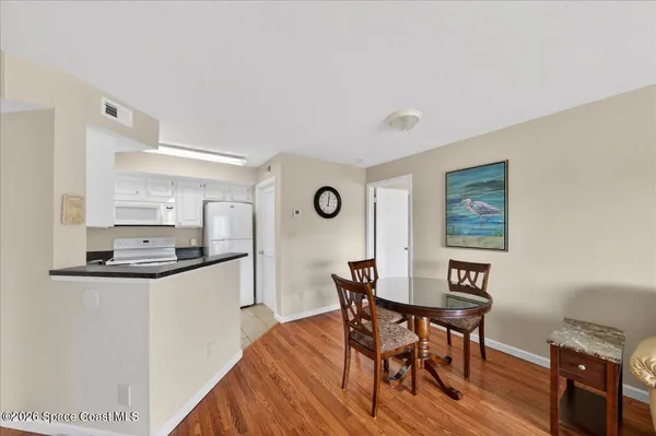 $268,000 | 650 Island Club, Unit 142, Indialantic, FL 32903