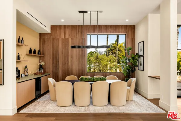 $4,499,000 | 18100 Karen Drive, Tarzana, CA 91356