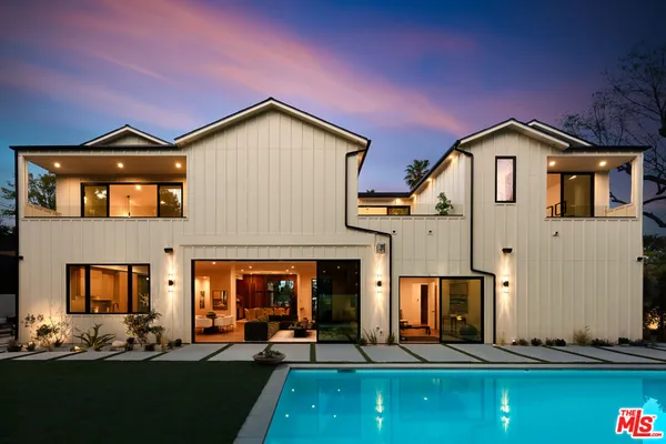 $4,499,000 | 18100 Karen Drive, Tarzana, CA 91356