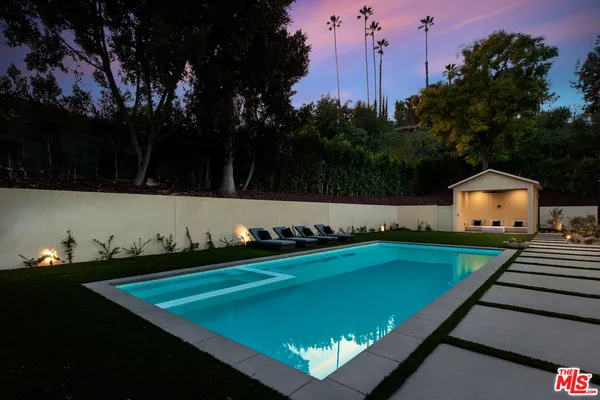 $4,499,000 | 18100 Karen Drive, Tarzana, CA 91356
