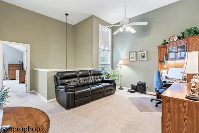 $449,900 | 294 West Fairview Circle, Palatine, IL 60067