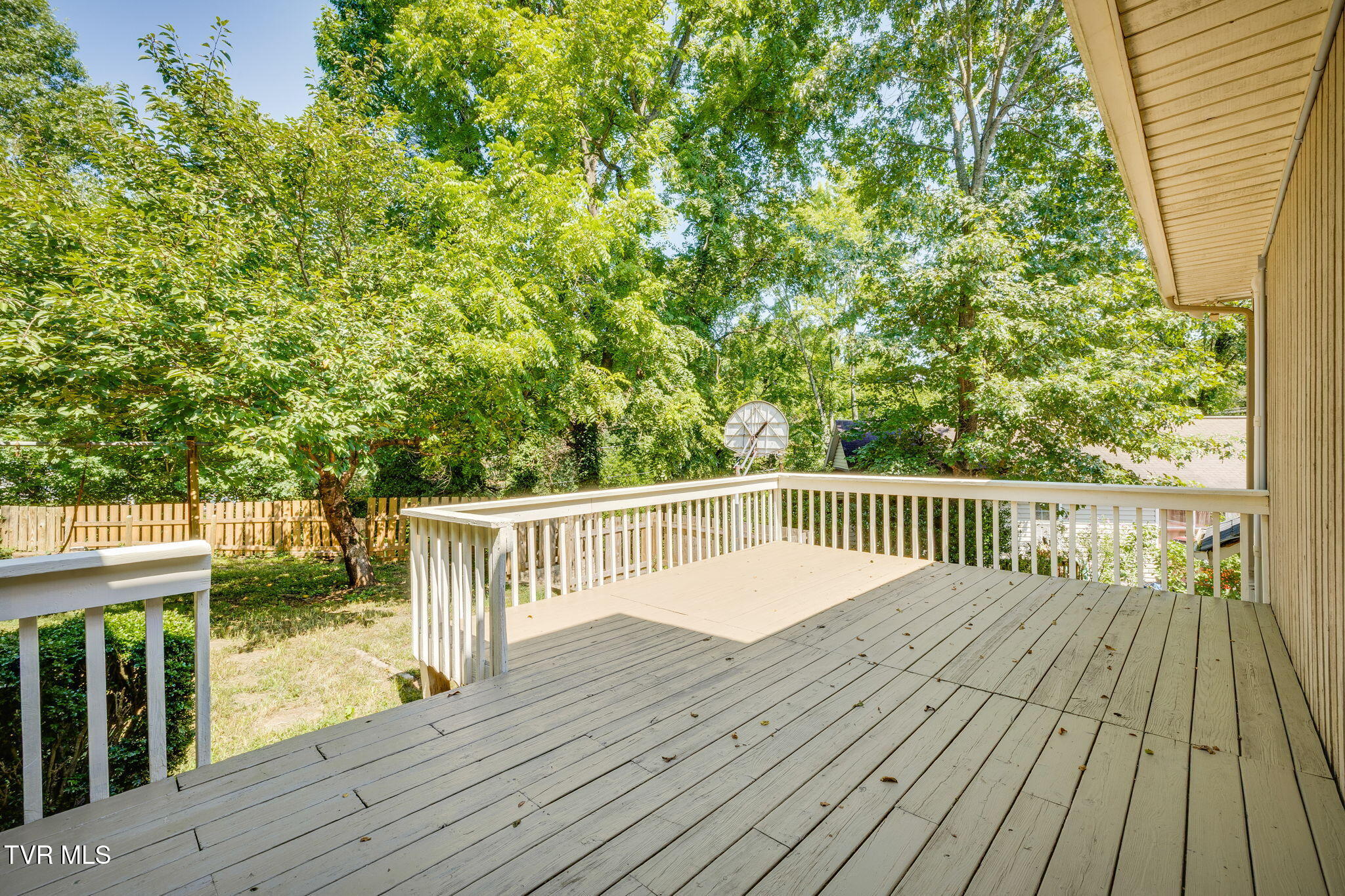 104 Patterson Road Kingsport, TN 37660 - Photo 32 of 35 032