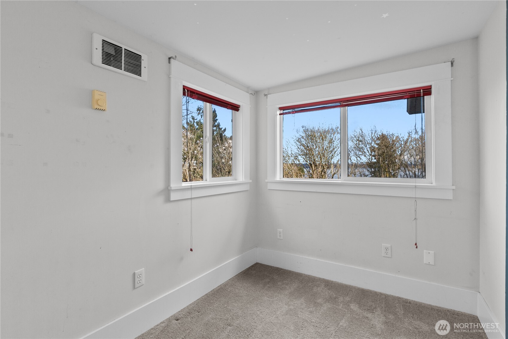 3312 South Lane Street Seattle, WA 98144 - Photo 13 of 40