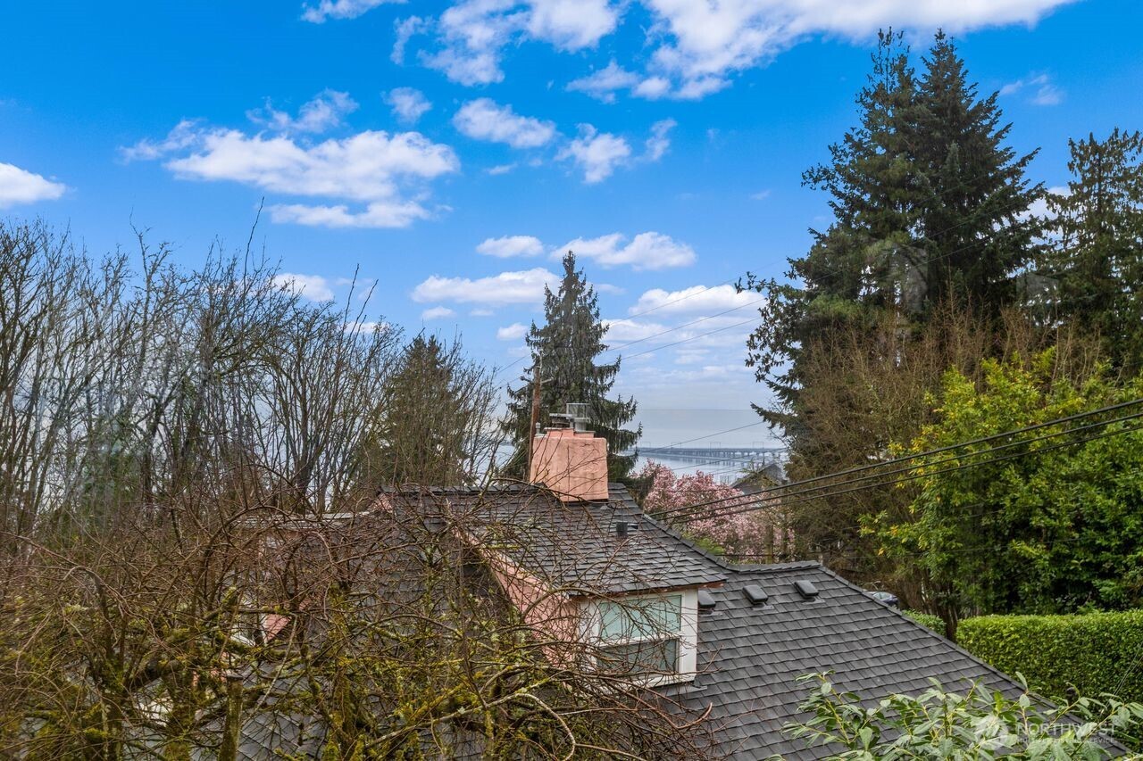 3312 South Lane Street Seattle, WA 98144 - Photo 6 of 40