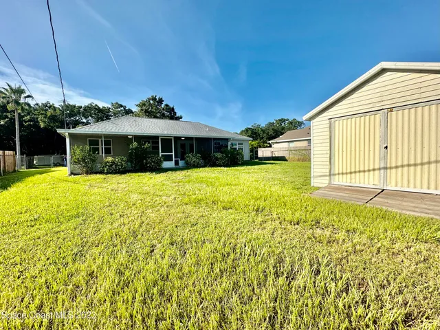 $1,800 | 1247 Valleybrook Road Southeast, Palm Bay, FL 32909