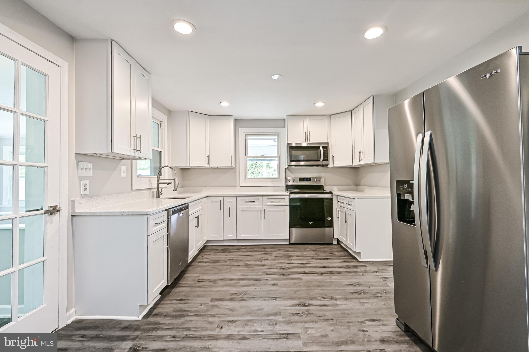7833 Gambrill Park Road Frederick, MD 21702 - Photo 8 of 34 kitchen