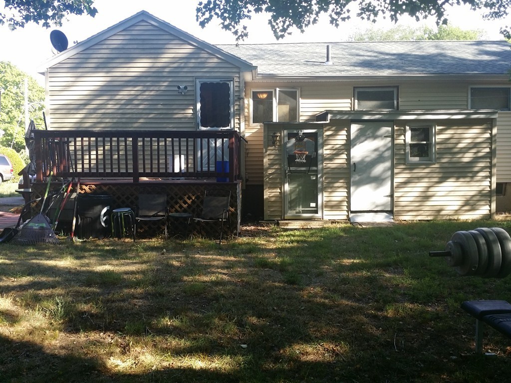 6 Roseen Road Holbrook, MA 02343 - Photo 3 of 28