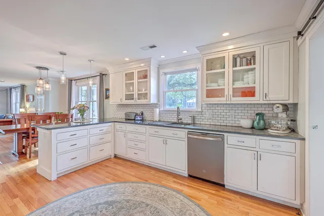 $3,800 | 1710 Carlin Avenue, Charleston, SC 29412