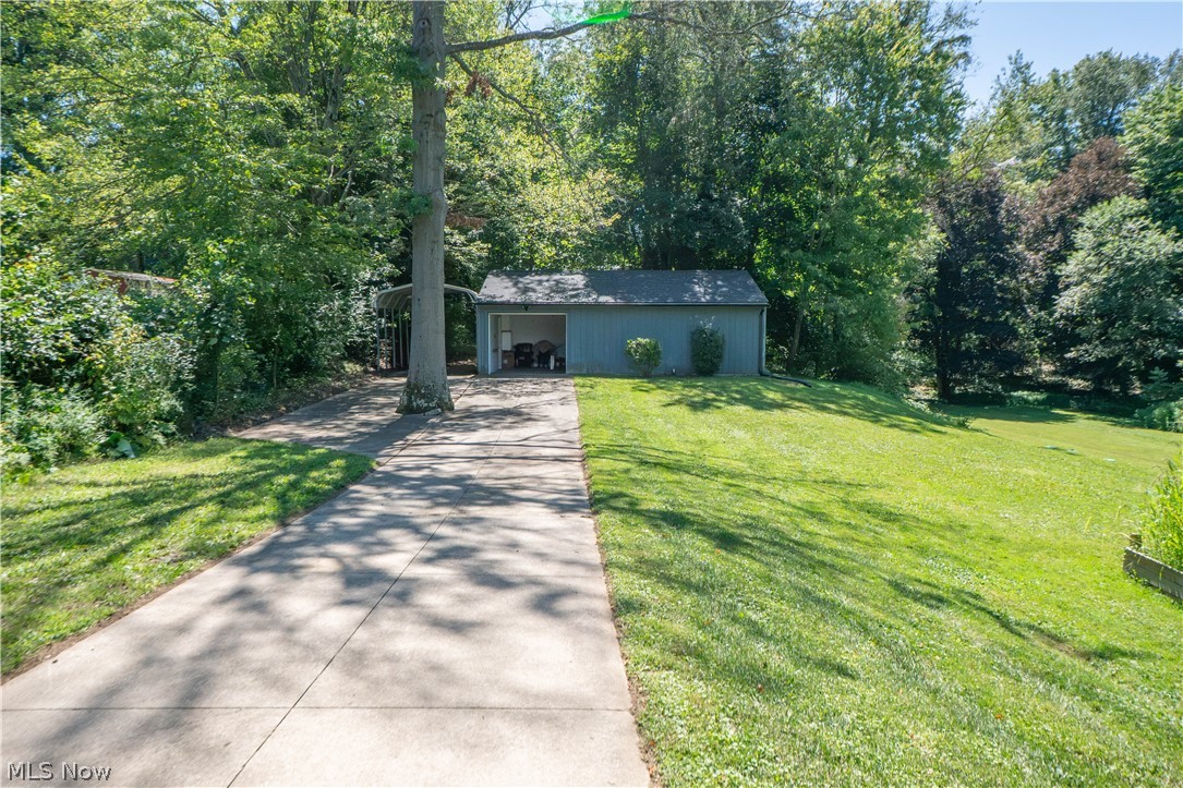 2892 Hayne Road Akron, OH 44312 - Photo 31 of 37 Detached Garage