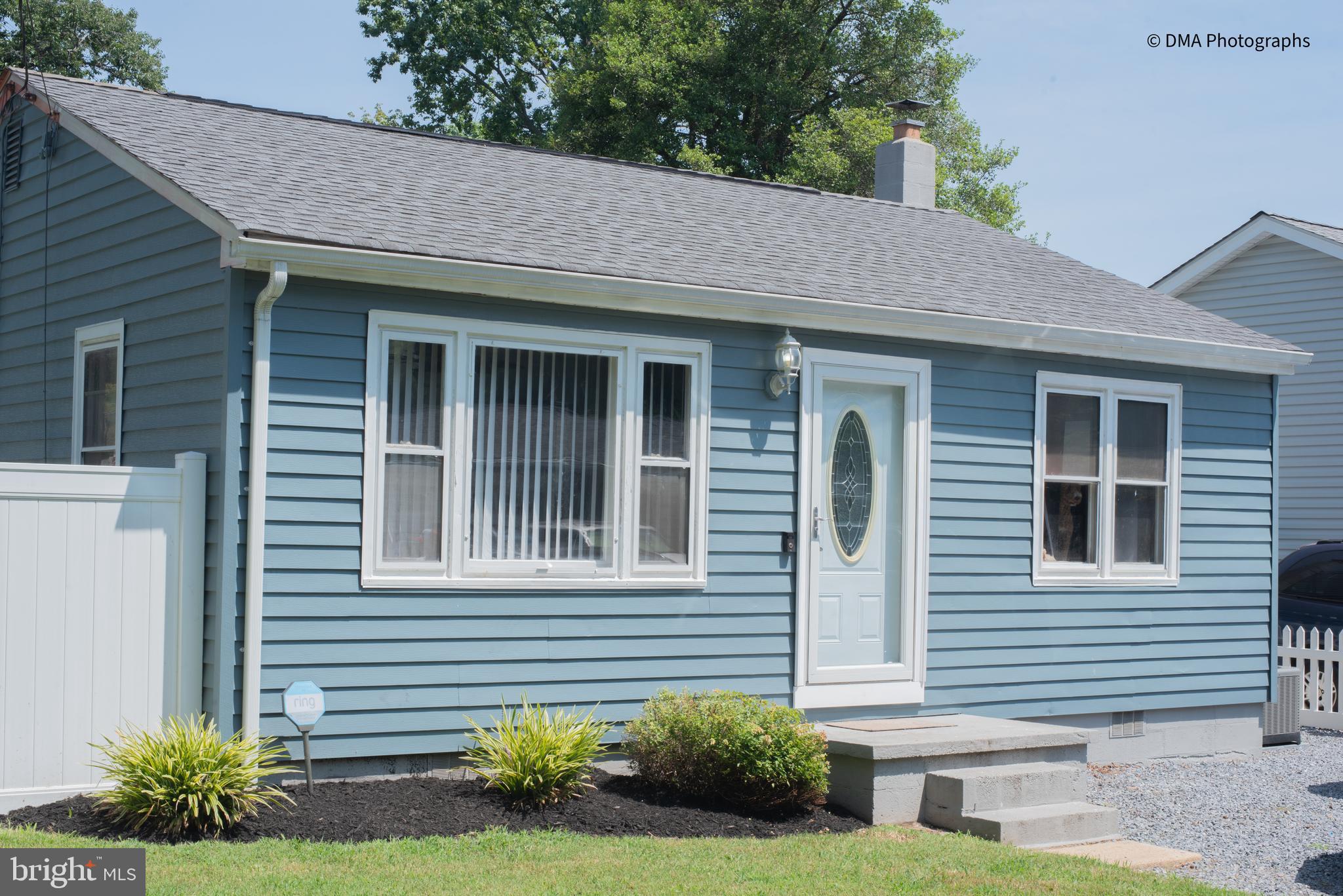 1932 Hilltop Road Pasadena, MD 21122 - Photo 2 of 27