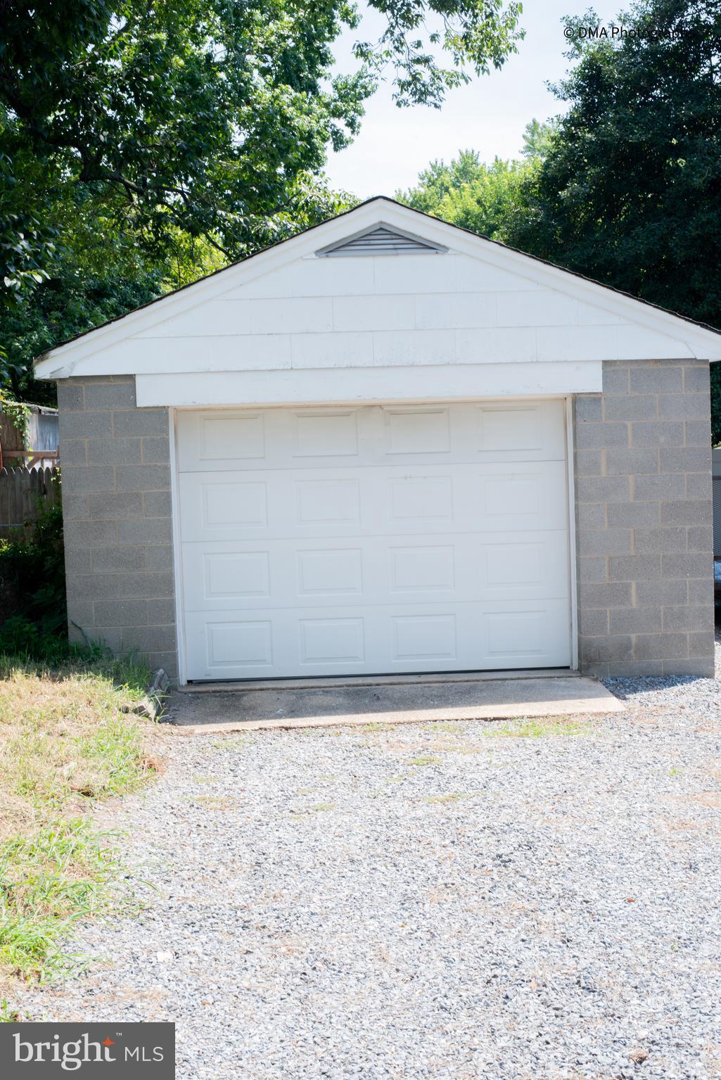 1932 Hilltop Road Pasadena, MD 21122 - Photo 22 of 27