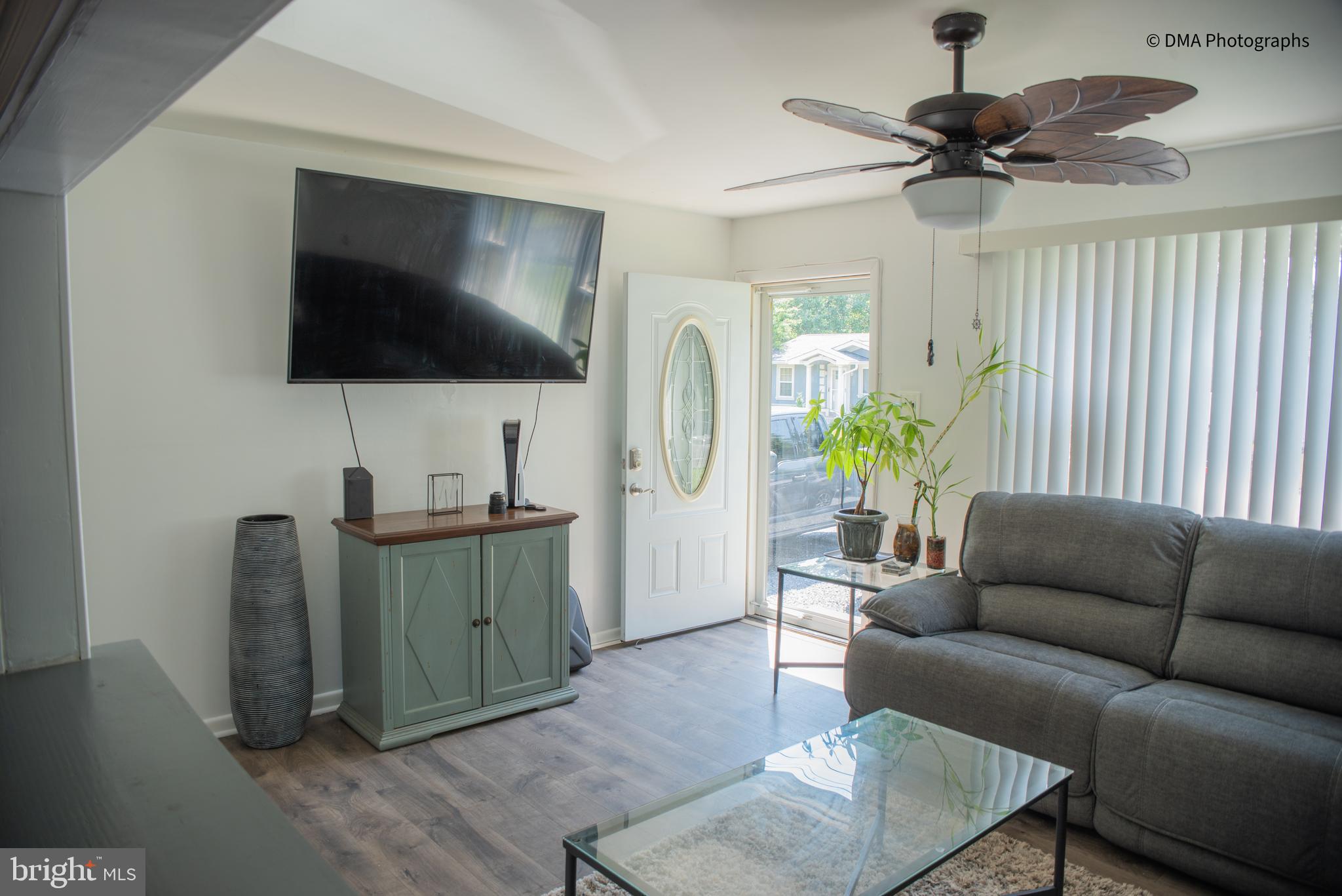 1932 Hilltop Road Pasadena, MD 21122 - Photo 5 of 27