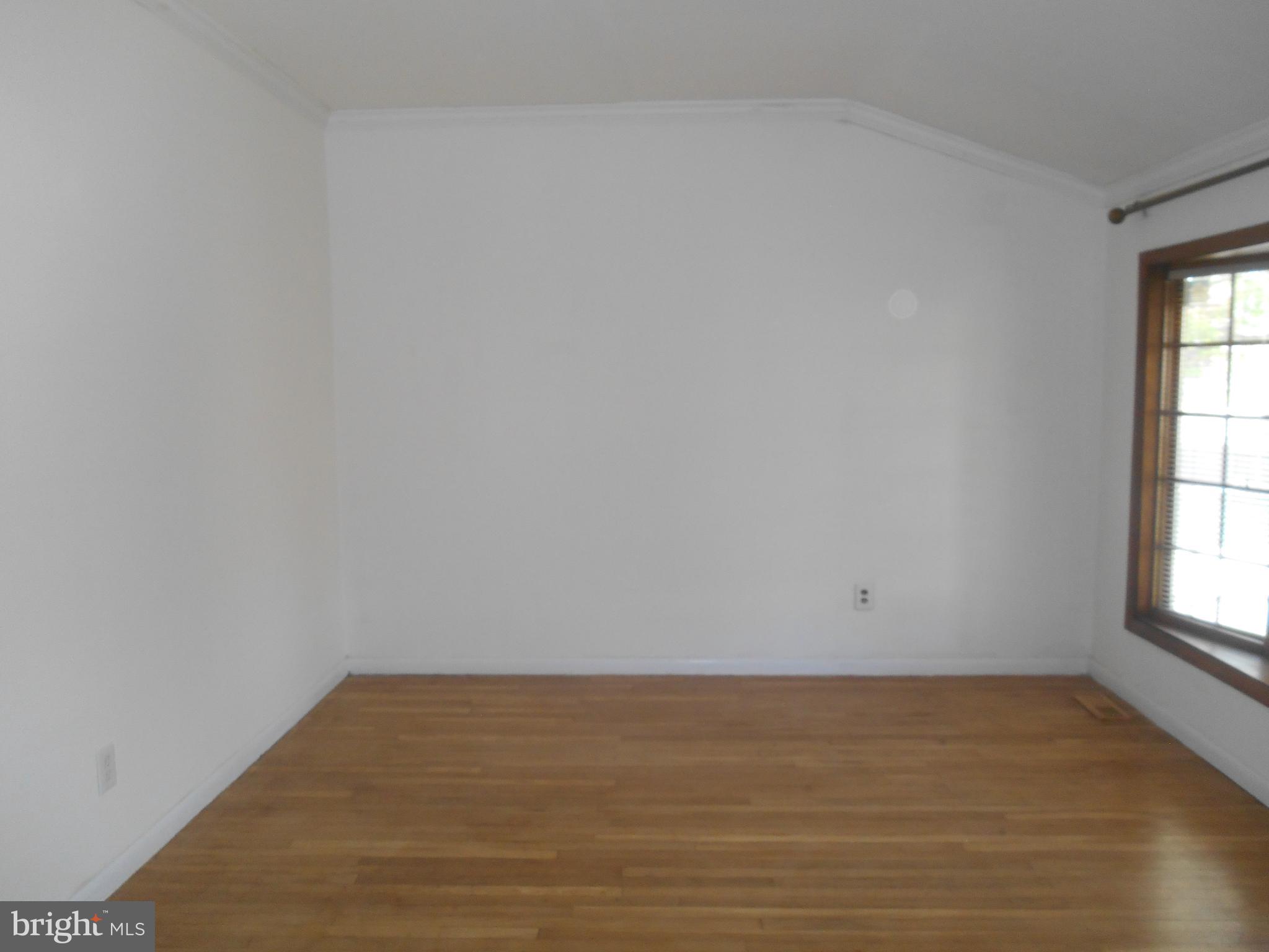 237 Fairview Avenue Lawnside, NJ 08045 - Photo 3 of 12