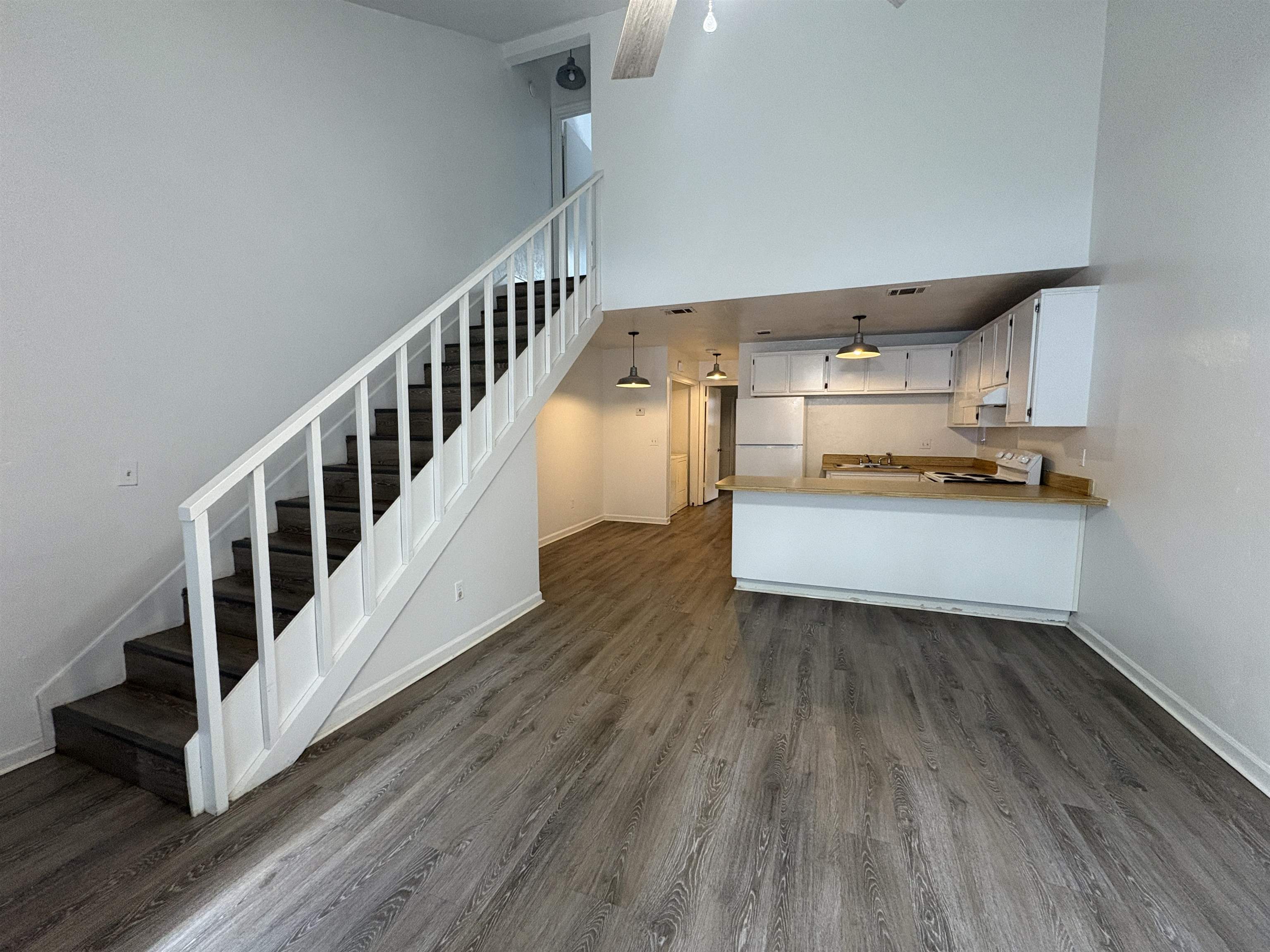 1272 High Road Tallahassee, FL 32304 - Photo 2 of 15