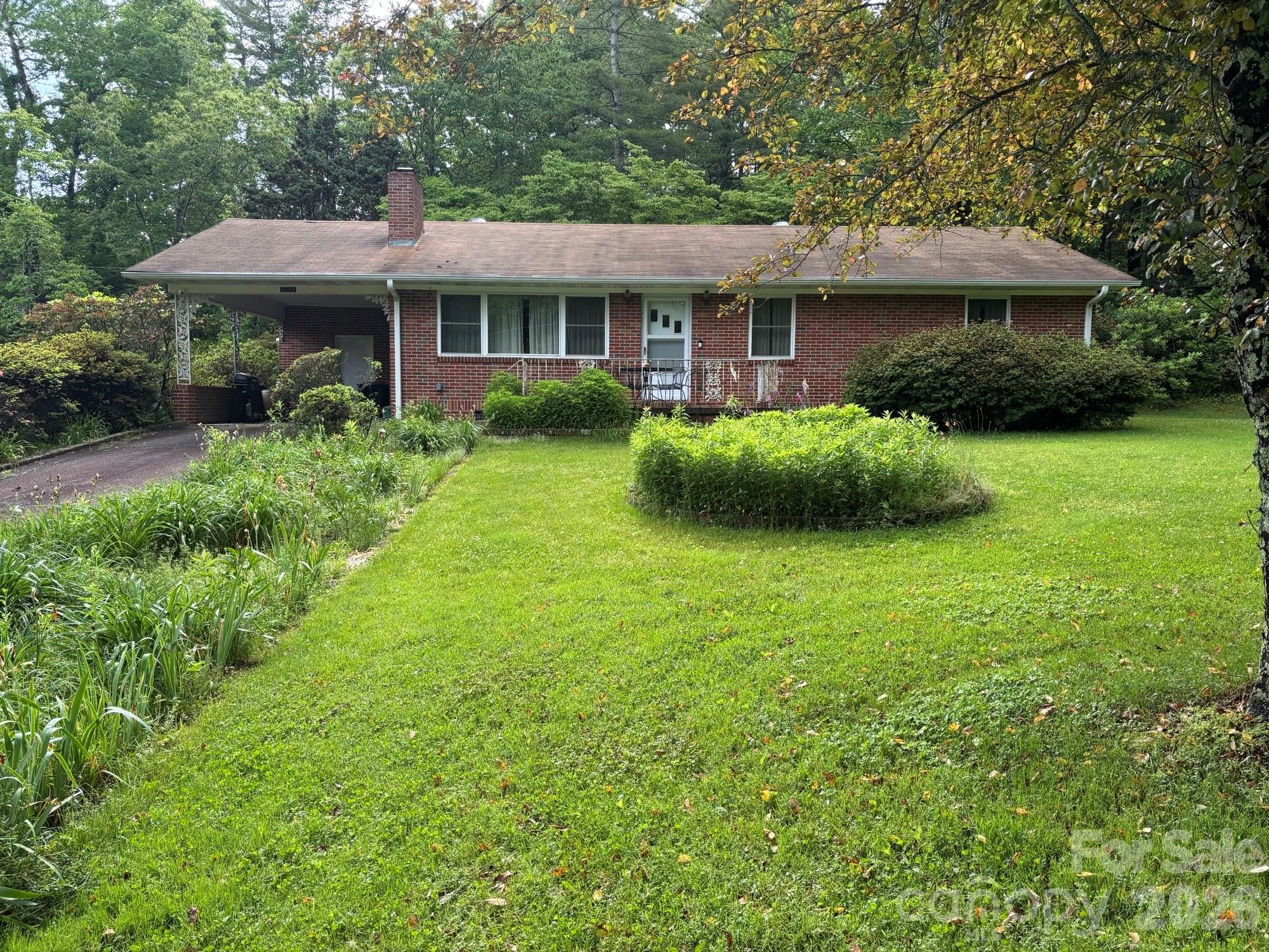 609 Valley Road Spruce Pine, NC 28777 - Photo 1 of 8