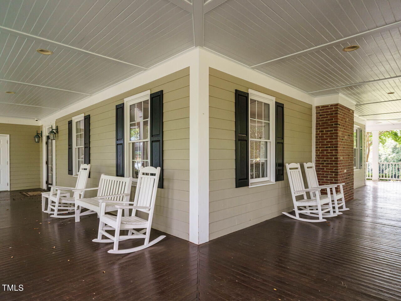 207 Rushing Wind Way Apex, NC 27502 - Photo 33 of 41 036-1280x960-clubhouse