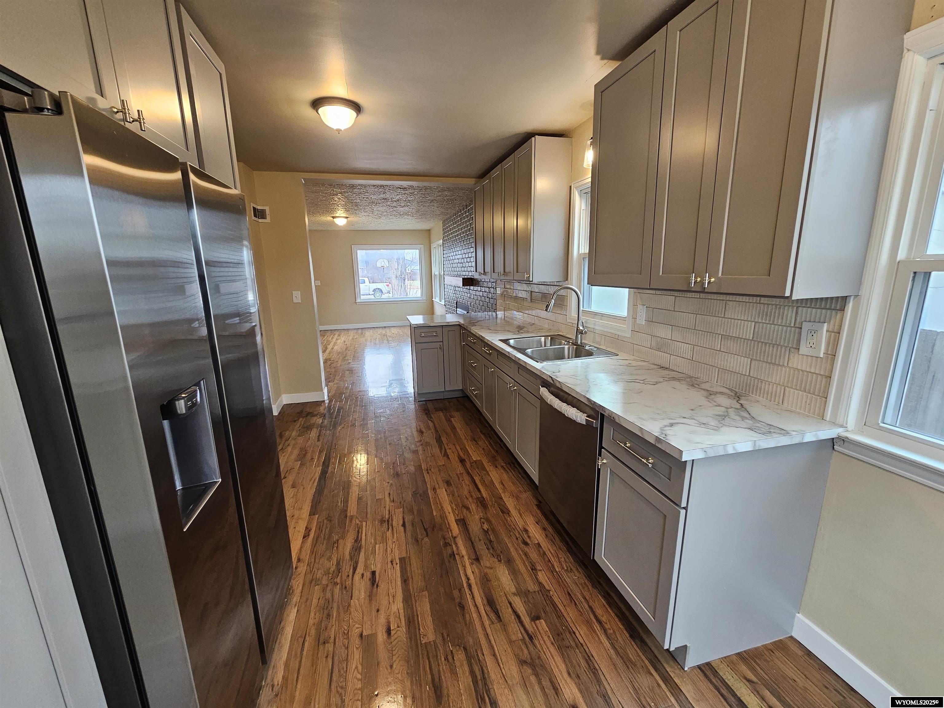 2642 East C Street Torrington, WY 82240 - Photo 7 of 29