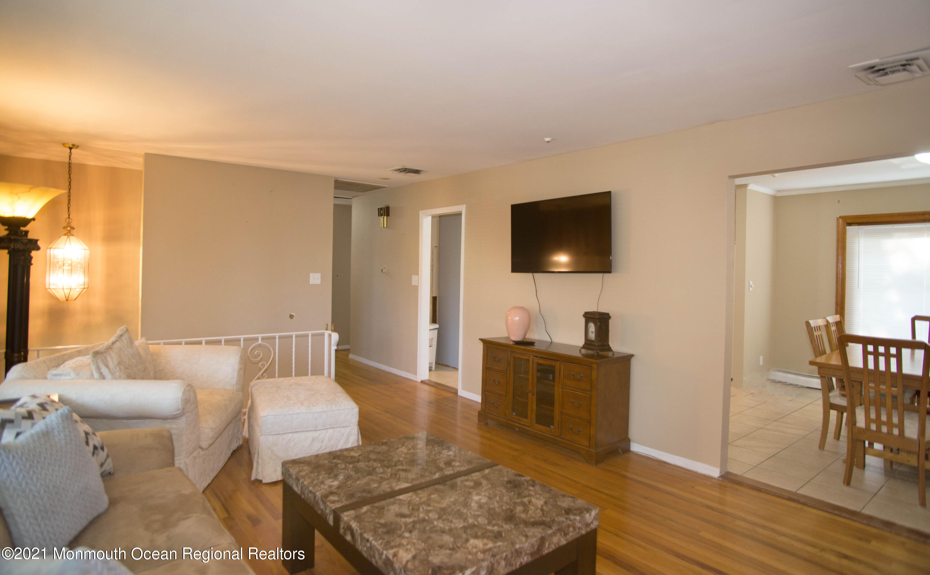 10 Glenmore Road Freehold, NJ 07728 - Photo 13 of 27 _RMJ0996 living room