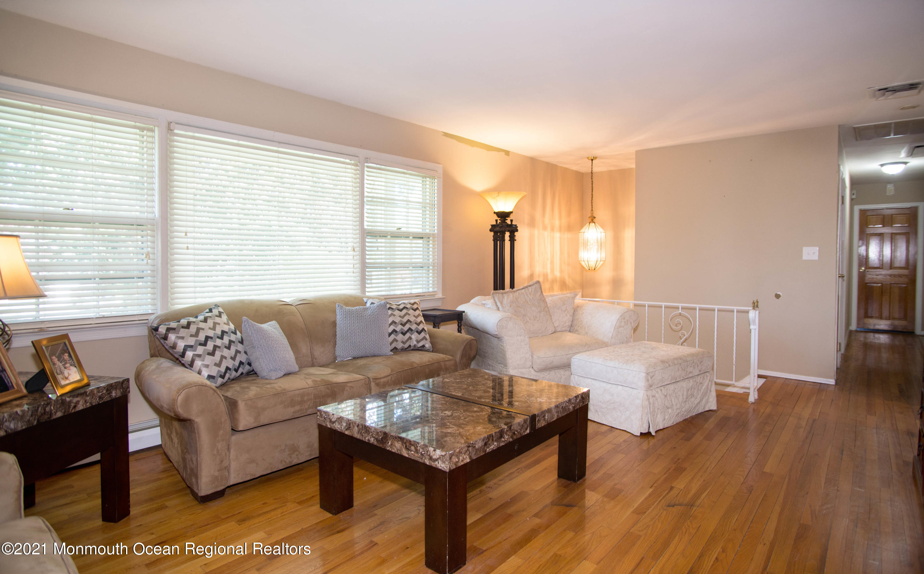 10 Glenmore Road Freehold, NJ 07728 - Photo 15 of 27 _RMJ0995 living room