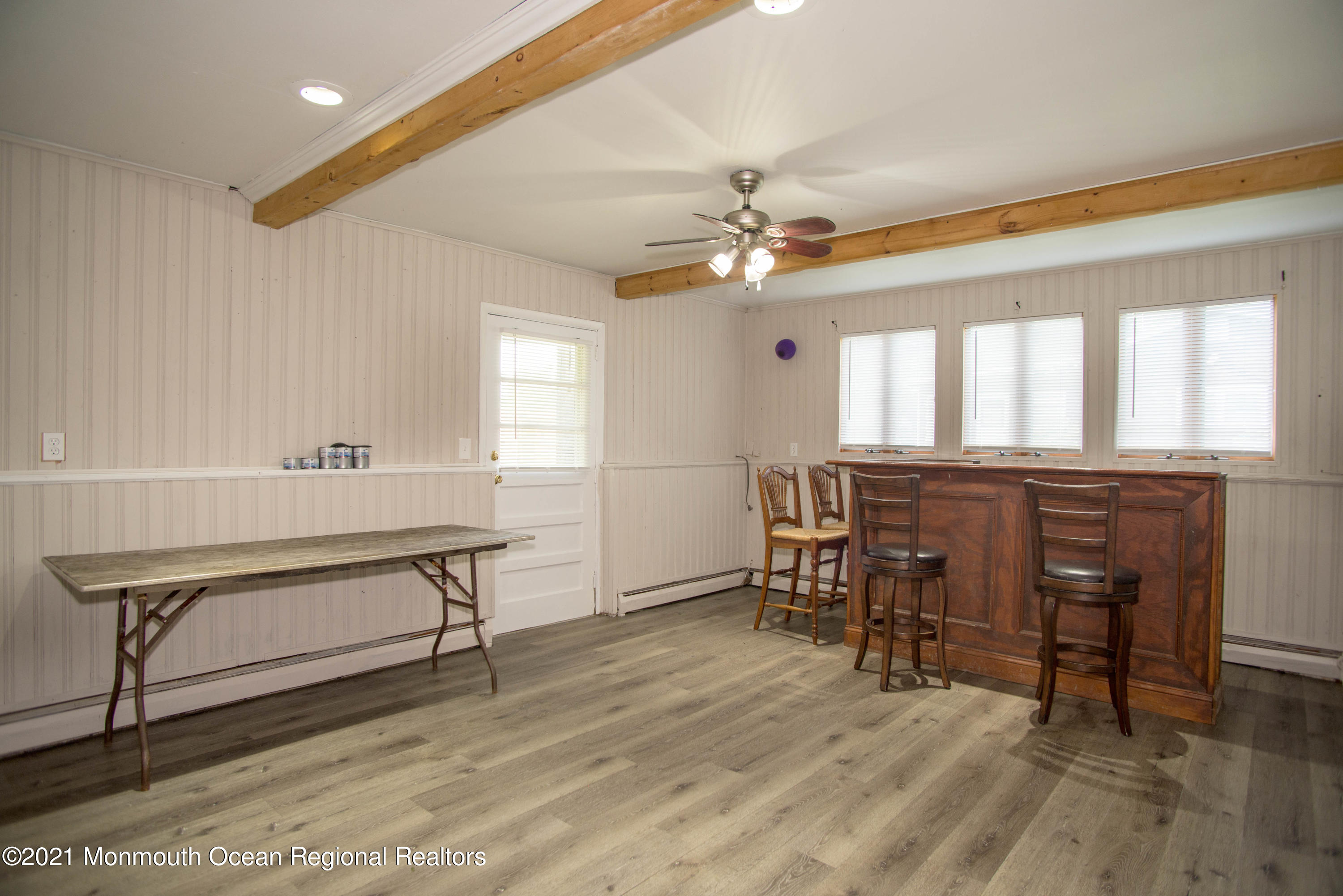 10 Glenmore Road Freehold, NJ 07728 - Photo 16 of 27 _RMJ1013 family room