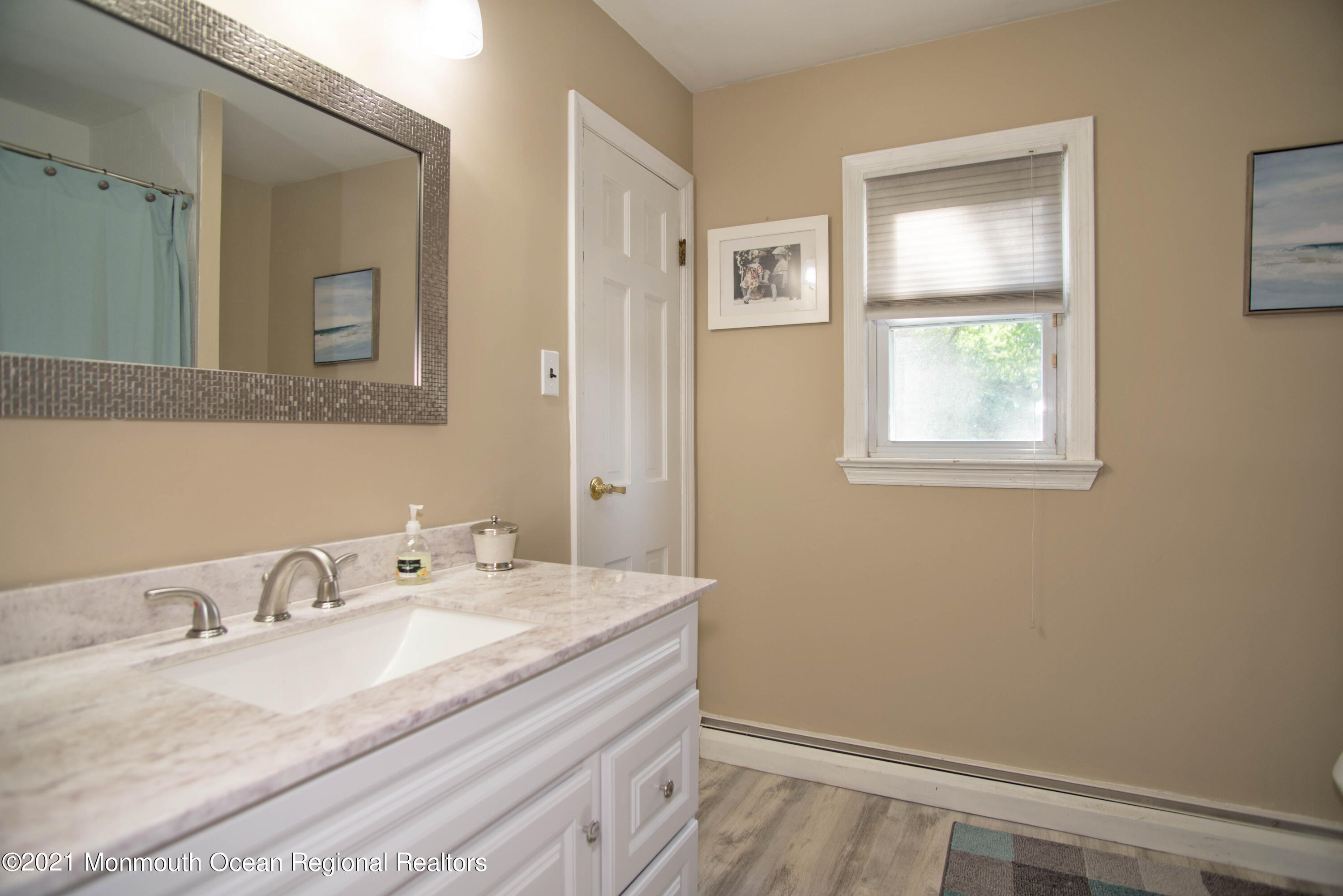 10 Glenmore Road Freehold, NJ 07728 - Photo 18 of 27 _RMJ0990 bathroom