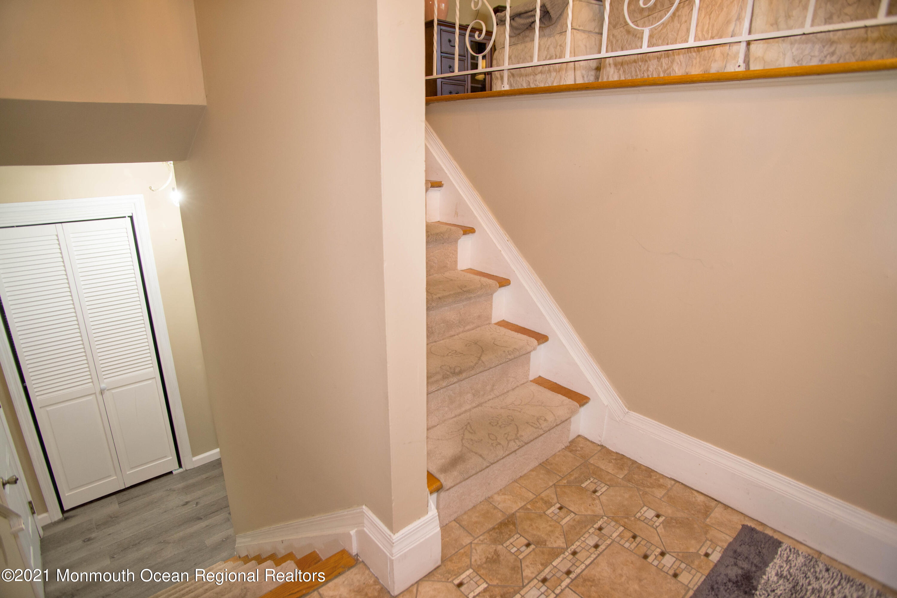 10 Glenmore Road Freehold, NJ 07728 - Photo 21 of 27 _RMJ1009 split level