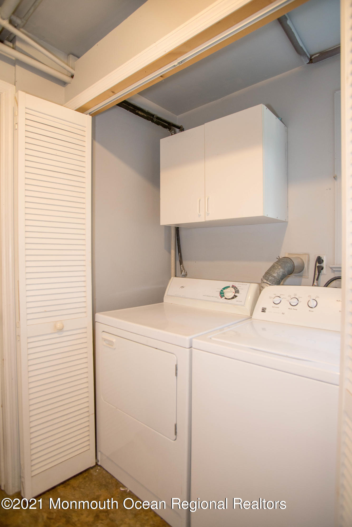 10 Glenmore Road Freehold, NJ 07728 - Photo 22 of 27 _RMJ1019 laundry room