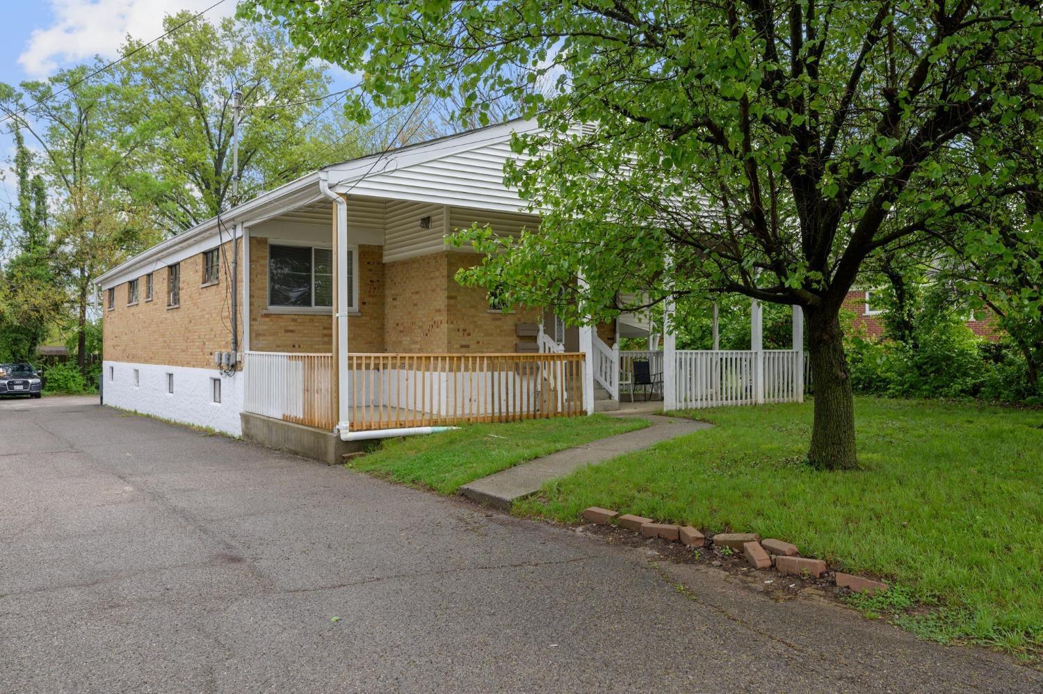 2644 Banning Road Cincinnati, OH 45239 - Photo 3 of 34 Gallery Image 3