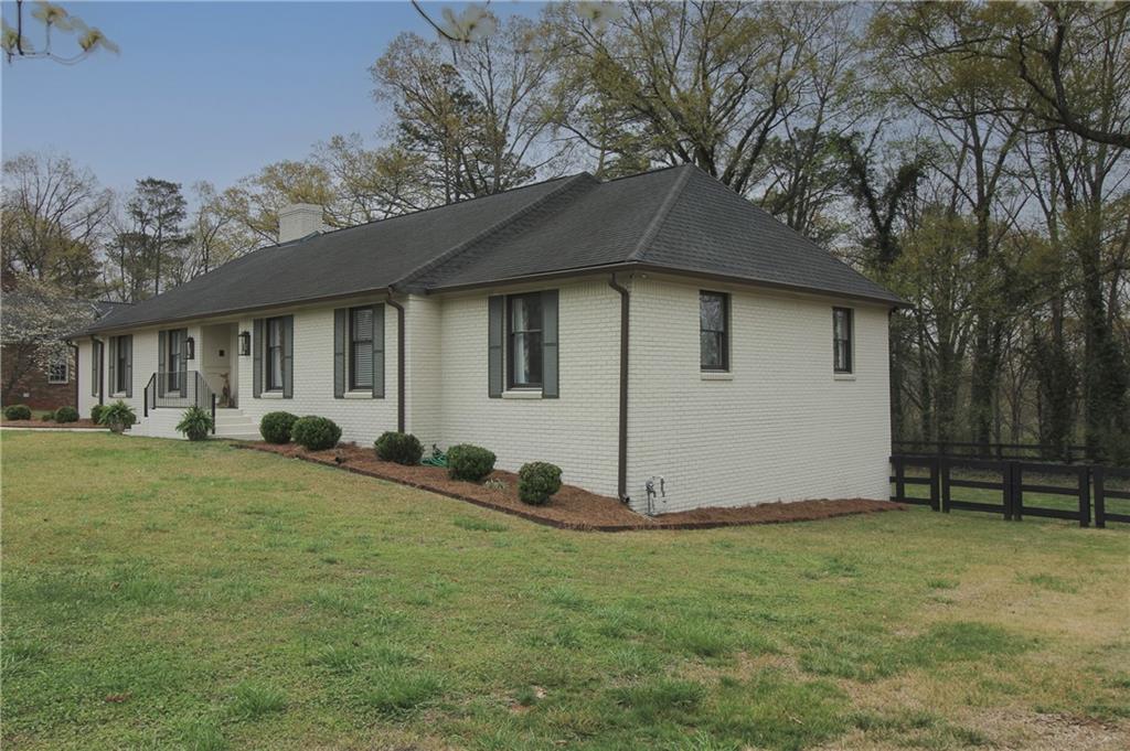 112 Maple Drive Cartersville, GA 30120 - Photo 5 of 105