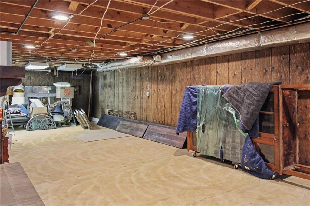 112 Maple Drive Cartersville, GA 30120 - Photo 94 of 105 a view of a room with gym equipment