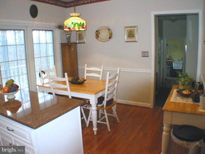 12309 Old Stillhouse Road Boston, VA 22713 - Photo 7 of 23 Breakfast Area
