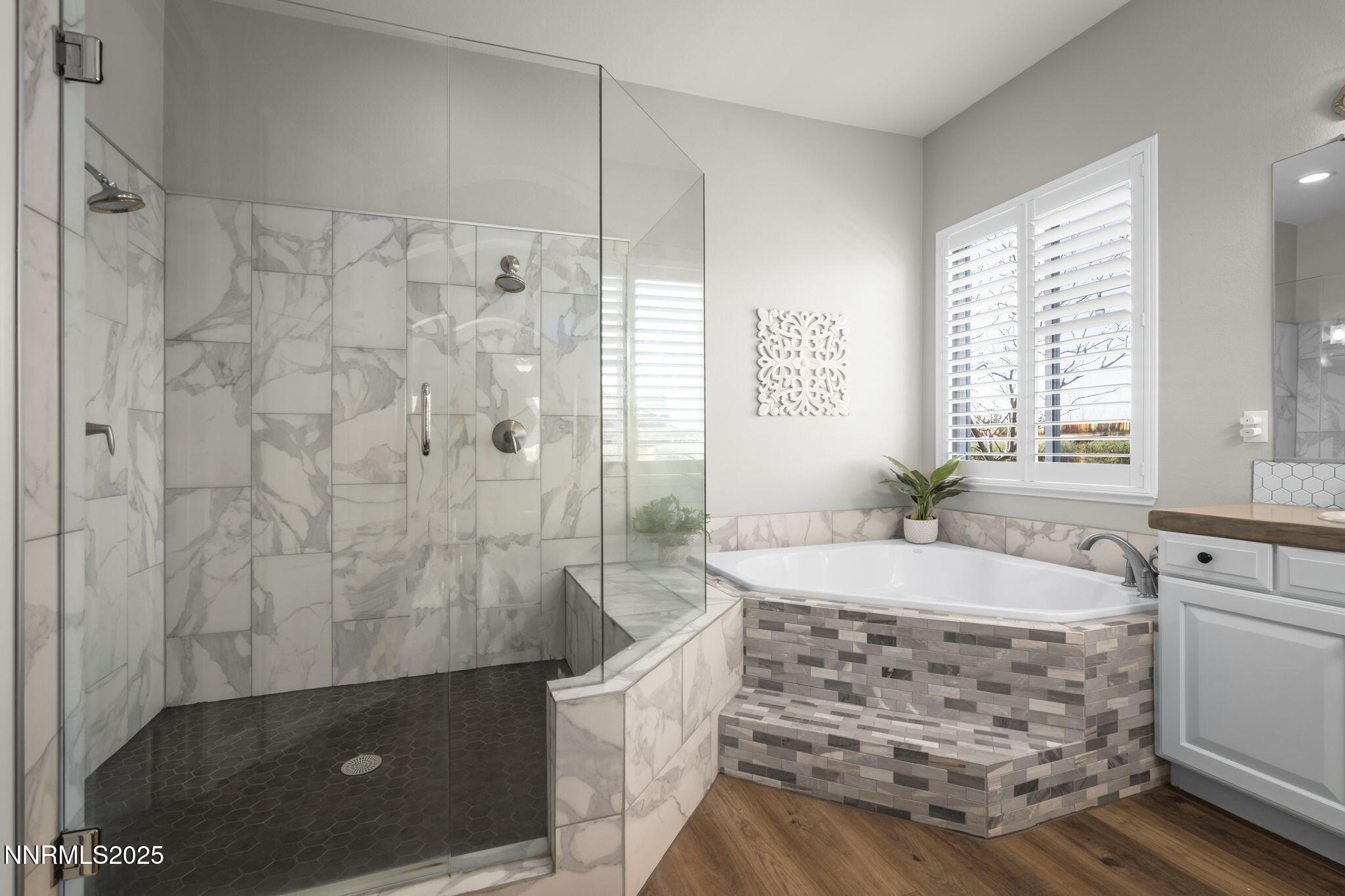 4560 Silian Court Sparks, NV 89436 - Photo 12 of 32 12-web-or-mls-_DSC6639