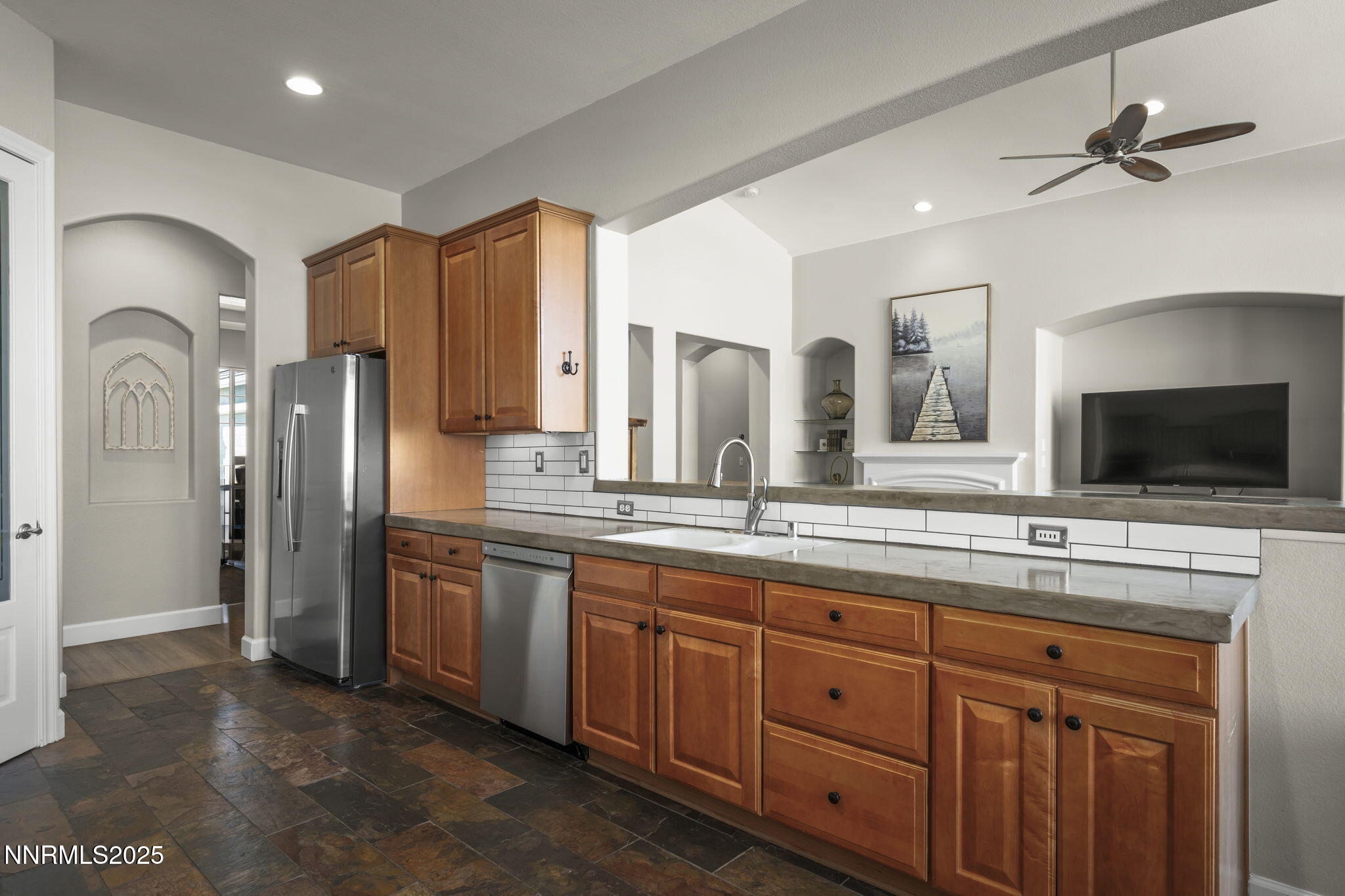 4560 Silian Court Sparks, NV 89436 - Photo 24 of 32 24-web-or-mls-_DSC6738