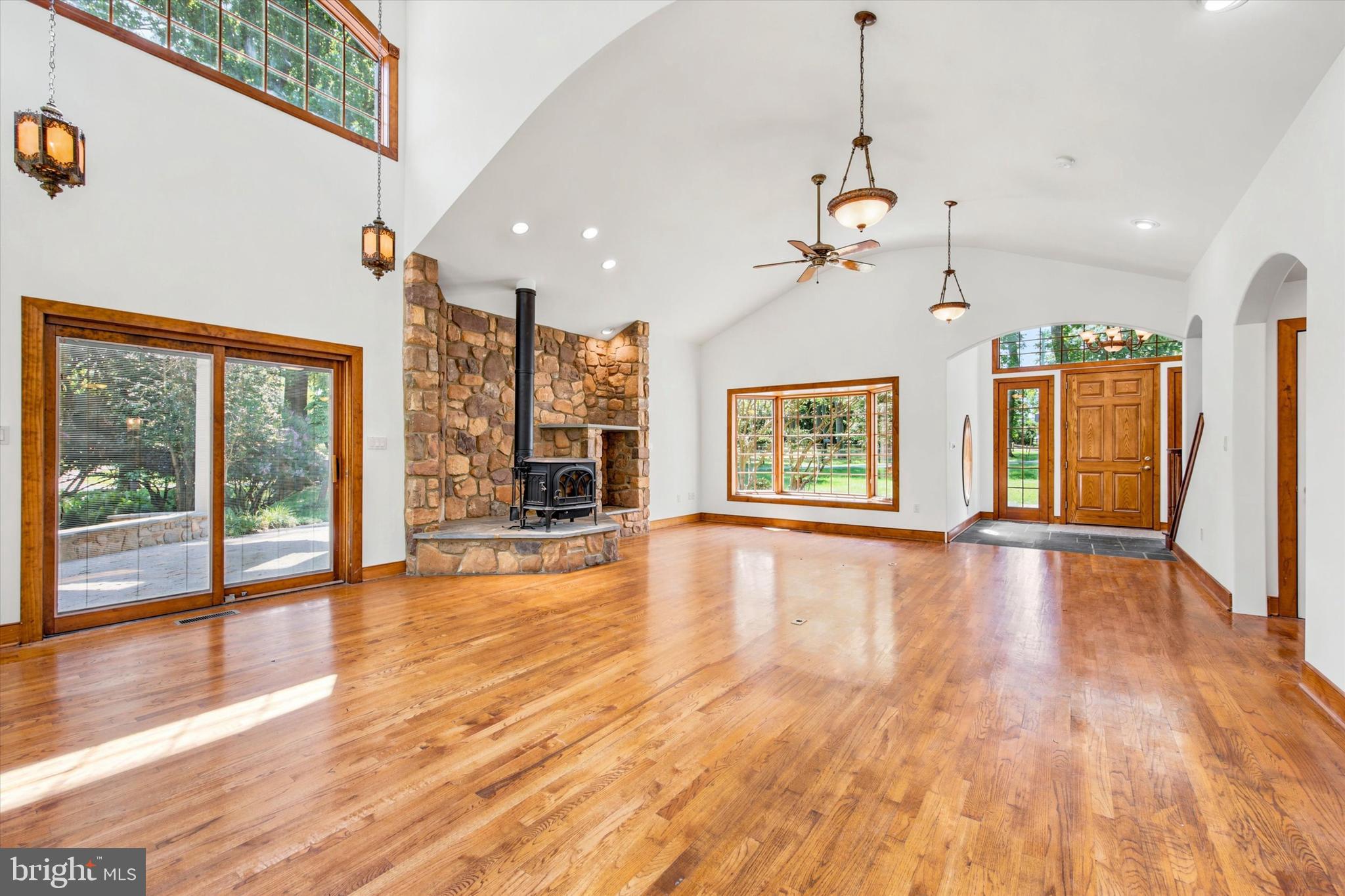 151 Line Road Malvern, PA 19355 - Photo 10 of 39 Vaulted Ceilings