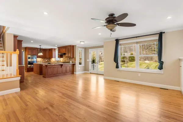 $6,200 | 32 Olive Meadow Lane, Dover, NH 03820