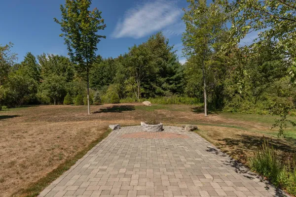 $6,200 | 32 Olive Meadow Lane, Dover, NH 03820