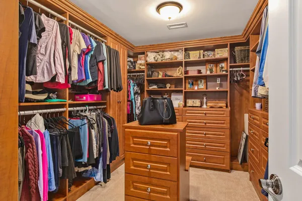 $6,200 | 32 Olive Meadow Lane, Dover, NH 03820