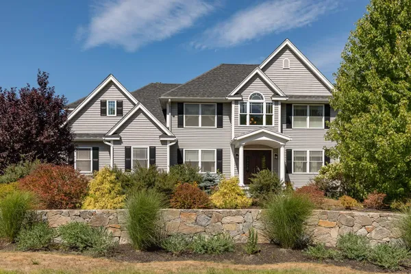 $6,200 | 32 Olive Meadow Lane, Dover, NH 03820