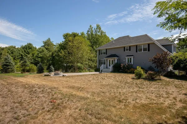 $6,200 | 32 Olive Meadow Lane, Dover, NH 03820