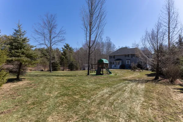 $6,200 | 32 Olive Meadow Lane, Dover, NH 03820