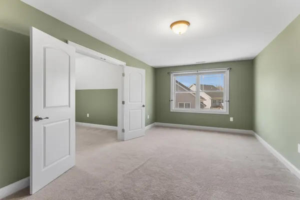 $6,200 | 32 Olive Meadow Lane, Dover, NH 03820