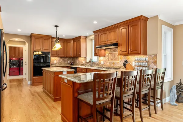 $6,200 | 32 Olive Meadow Lane, Dover, NH 03820