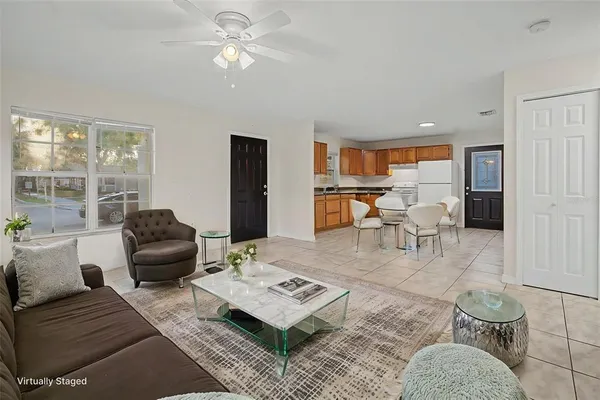 $2,195 | 3210 North 16th Street, Tampa, FL 33605