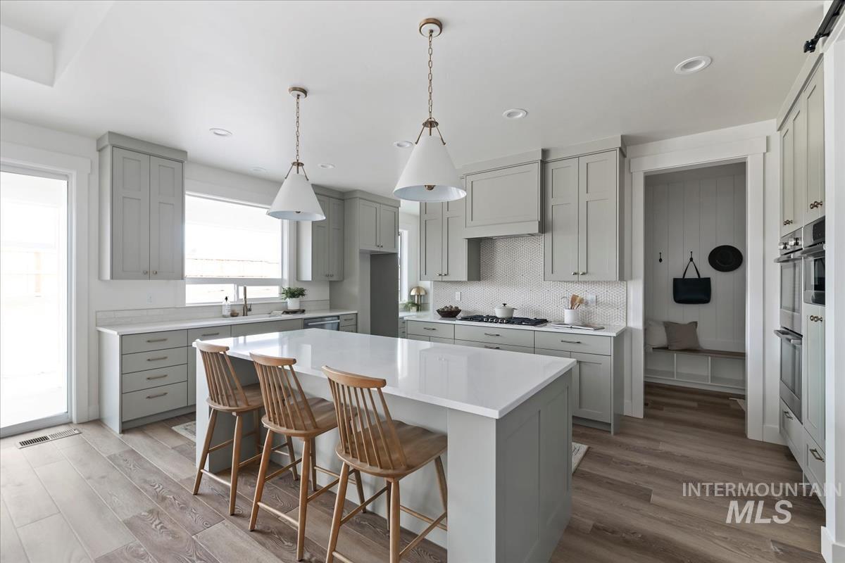 2527 East Cavern Drive Meridian, ID 83642 - Photo 11 of 41