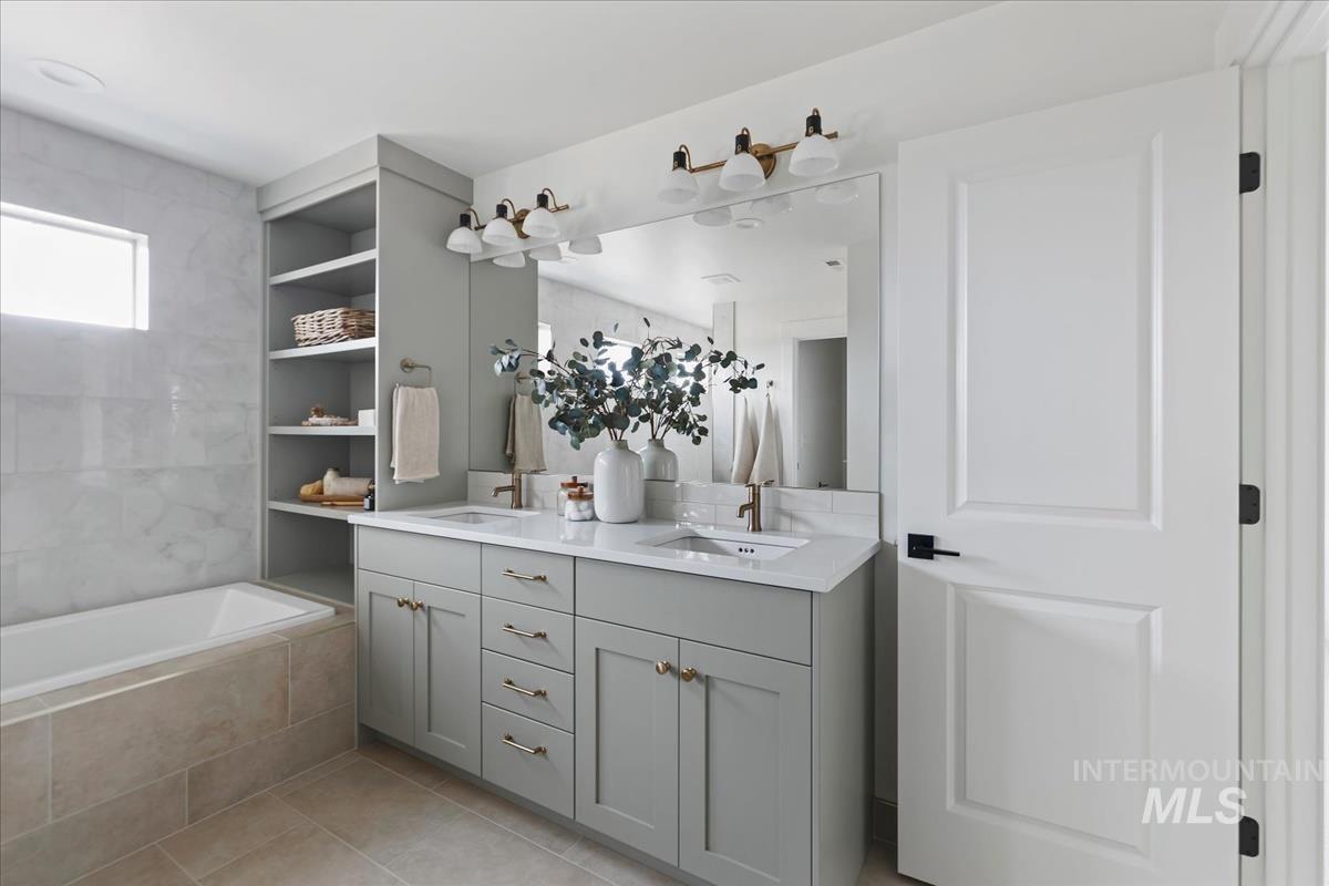 2527 East Cavern Drive Meridian, ID 83642 - Photo 24 of 41